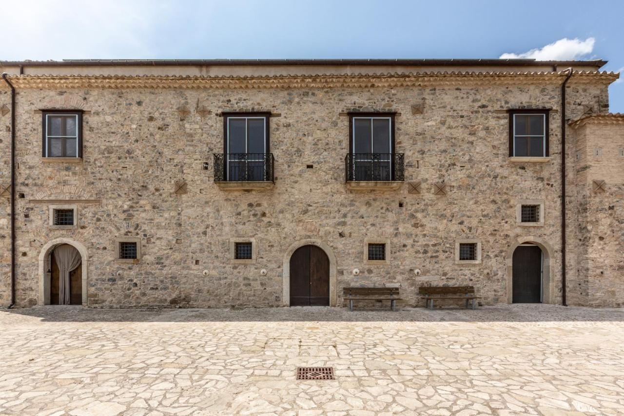 Dimora Schioppo - Irpinia Appartement Calitri Buitenkant foto